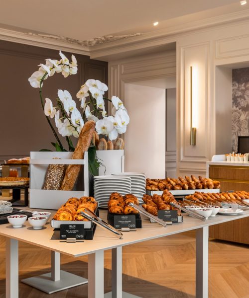 Dolce by Wyndham Versailles, Domaine du Montcel - Breakfast Buffet - 1